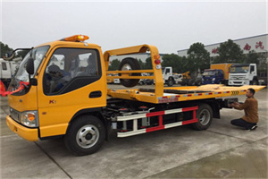 睢宁哪里有拖车服务